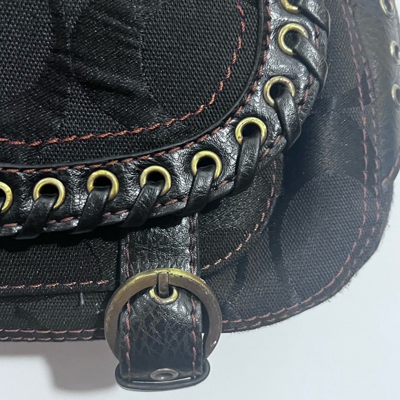 Coach limited edition brown Shoulder Bag with Decorative Metal Details - Picture 5 of 17